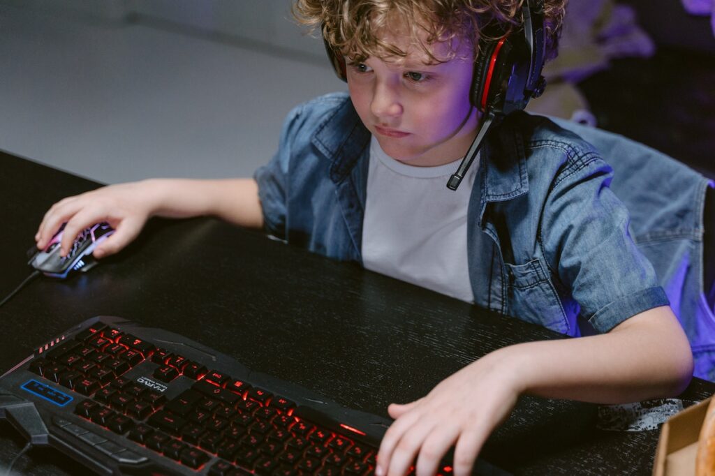 Child gaming online