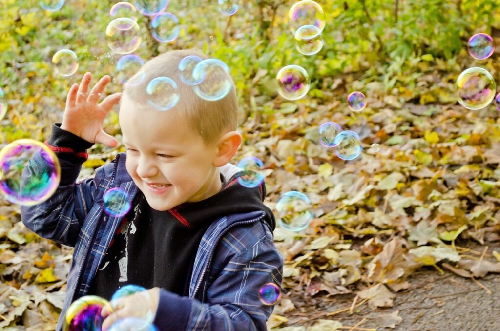 Toys and gender: 4 tips for a more gender-neutral play space